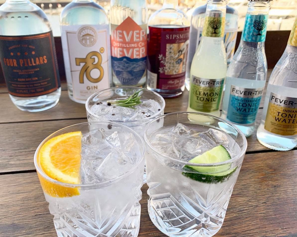 Oyster Bar Holdfast Shores