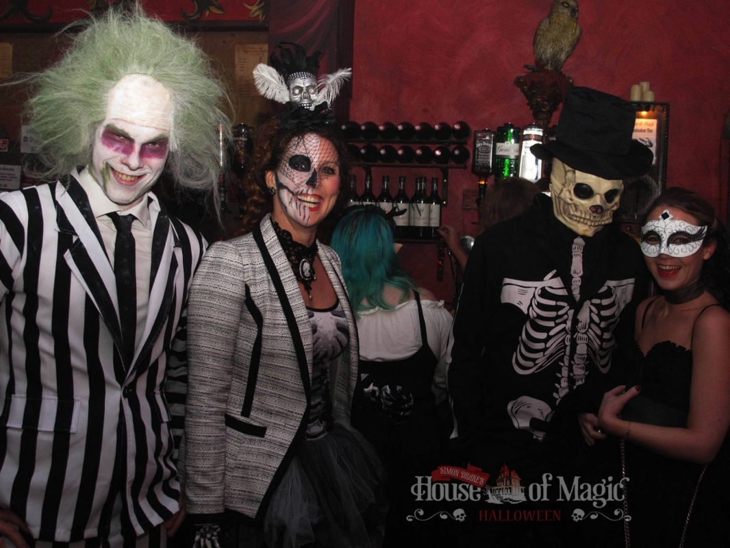 Simon Drake's House Of Magic