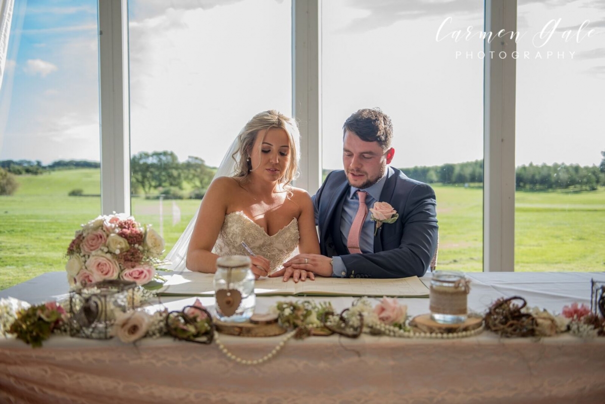 The Glass House At Staining Lodge