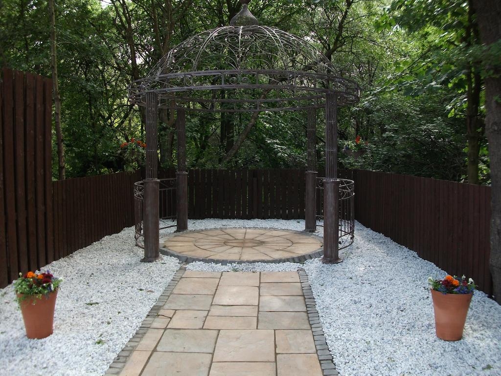 Crowwood House Hotel