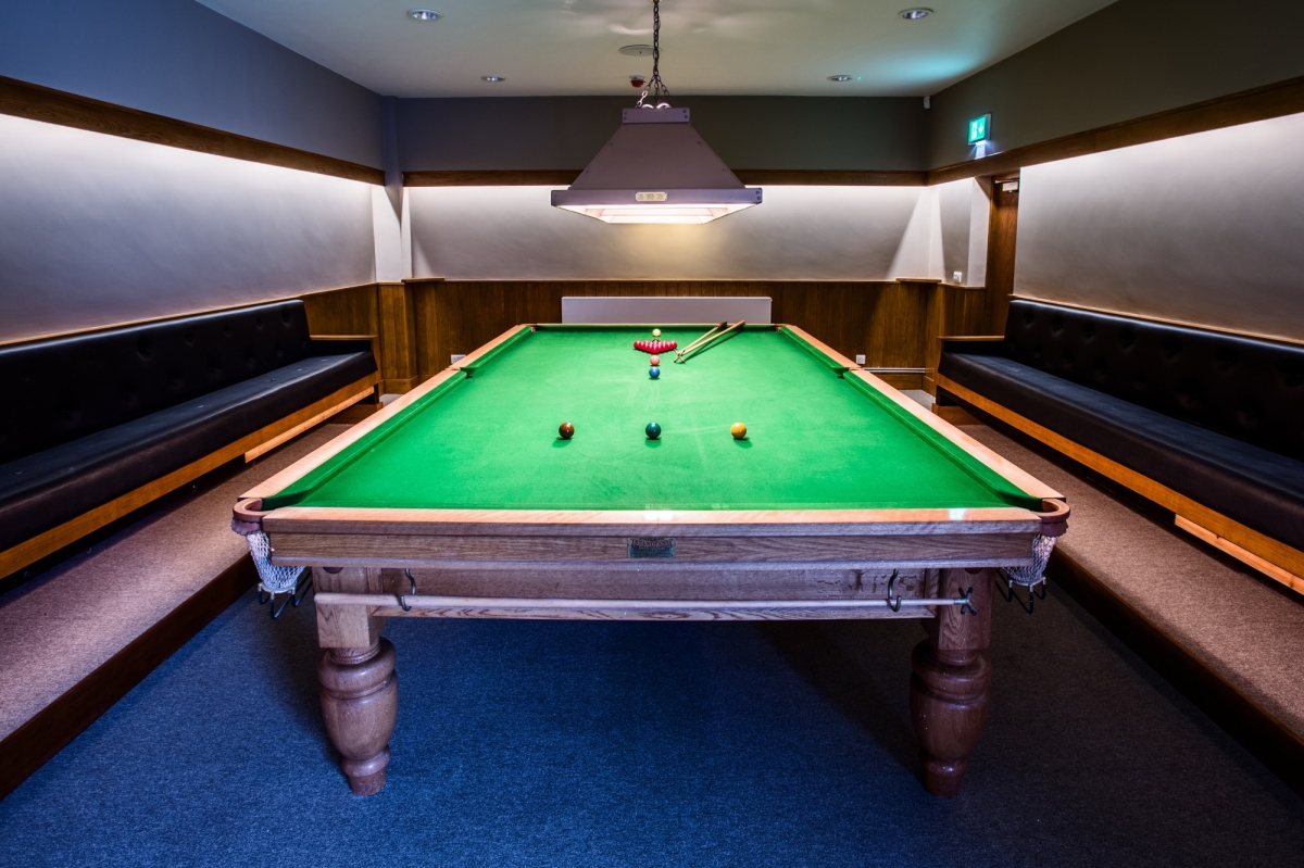 The Turner Suite Snooker Table