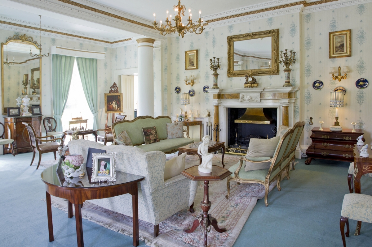 Relax in our Formal Lounges