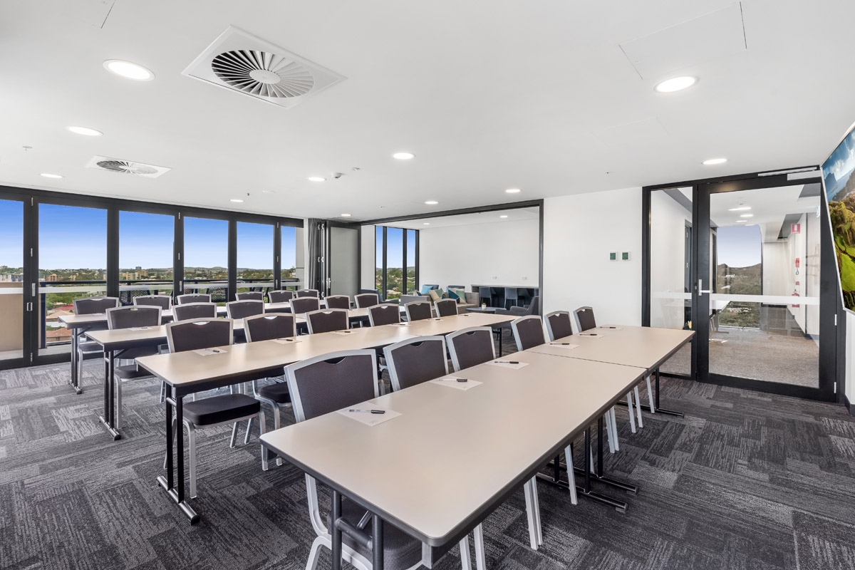 Essence Suites Taringa