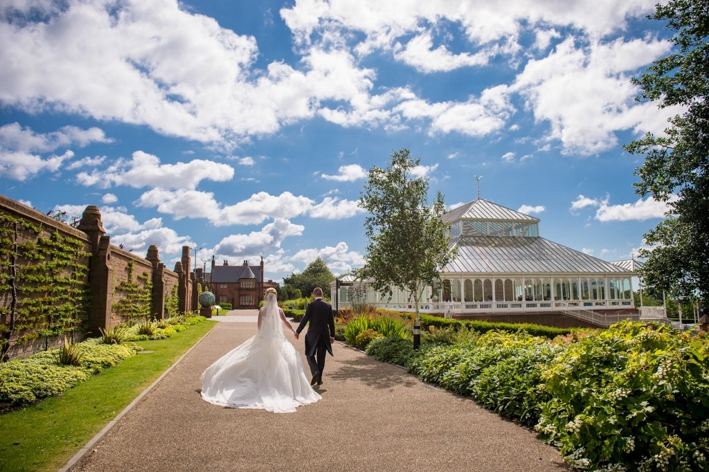 The Isla Gladstone Conservatory
