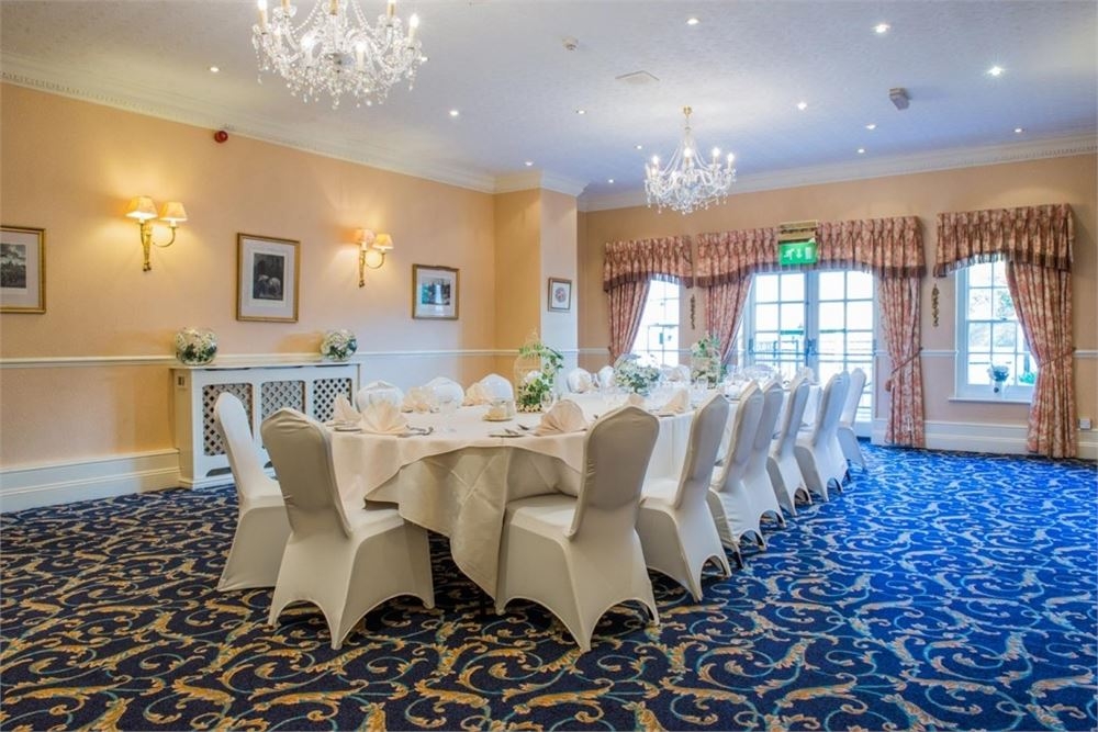 New House Country Hotel