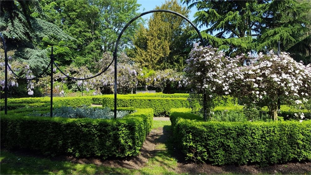 Gunnersbury Park House