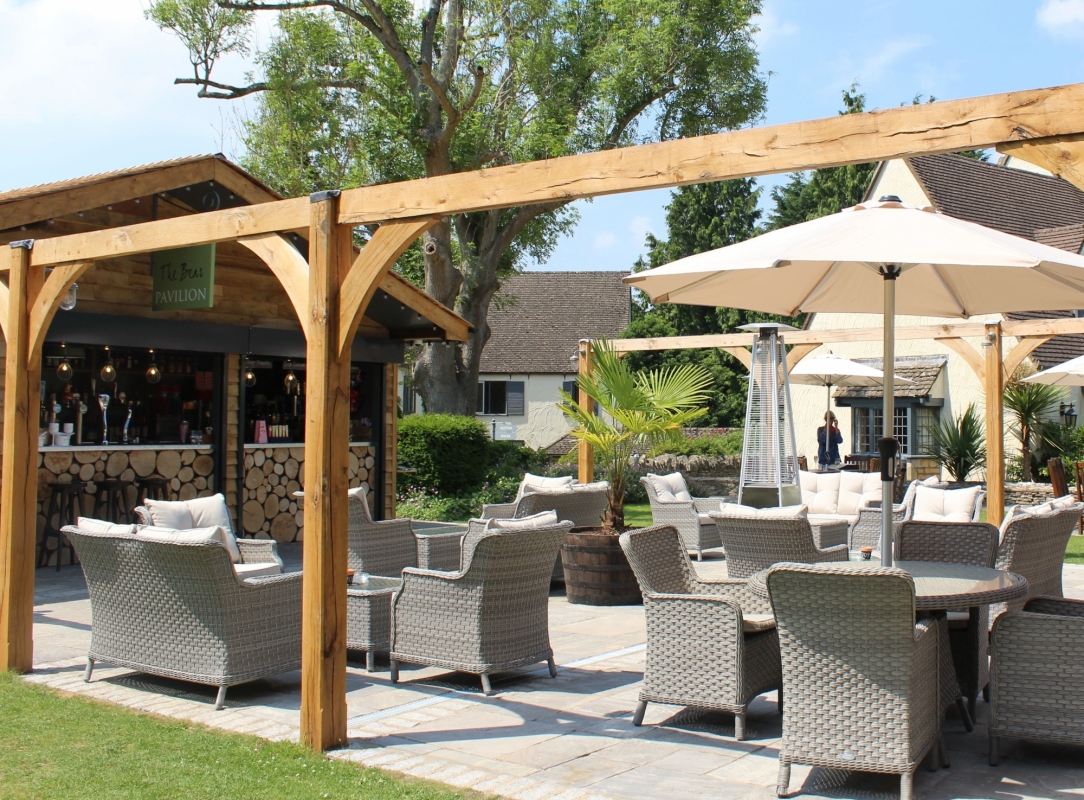 The Bear Of Rodborough Hotel