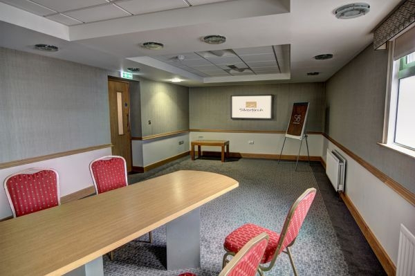 Silverbirch Hotel & Business Centre