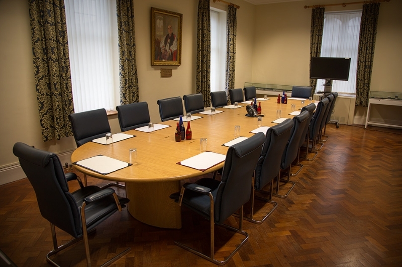 Lloyd Thomas @ Venue Wales