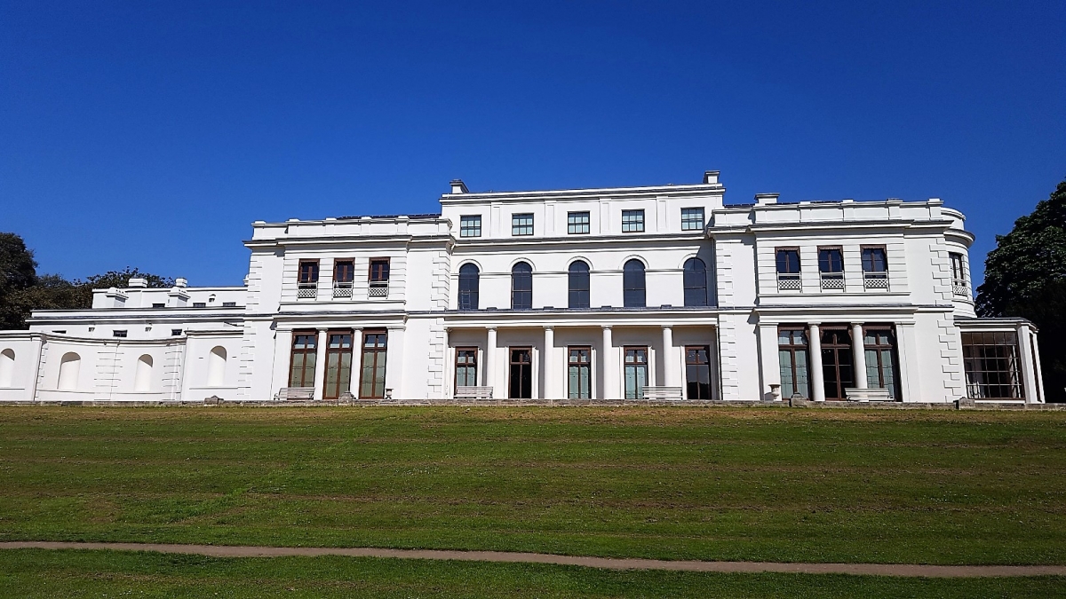 Gunnersbury Park House