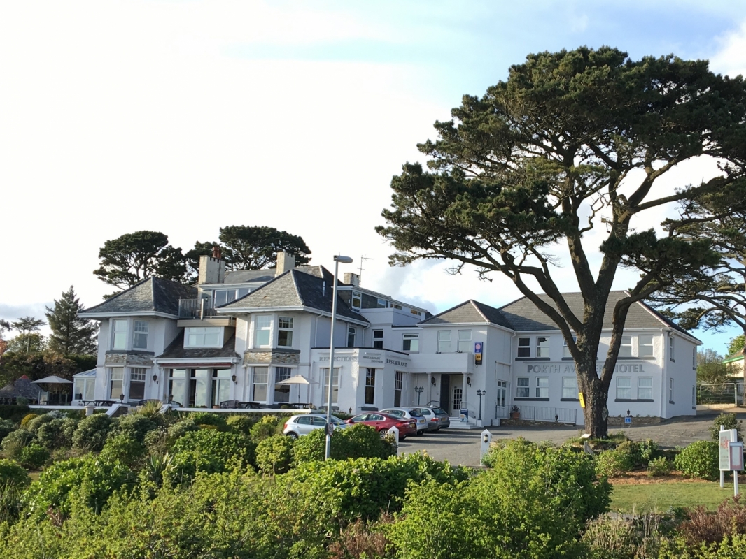 Porth Avallen Hotel & Reflections Restaurant