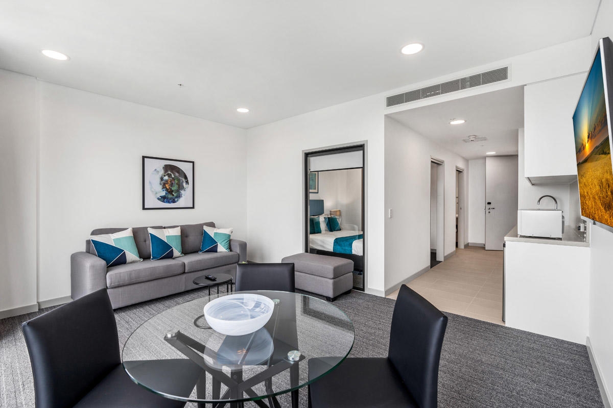 Essence Suites Taringa