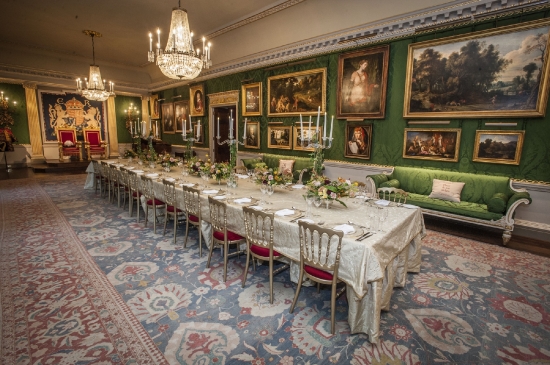 Throne Room (long table)