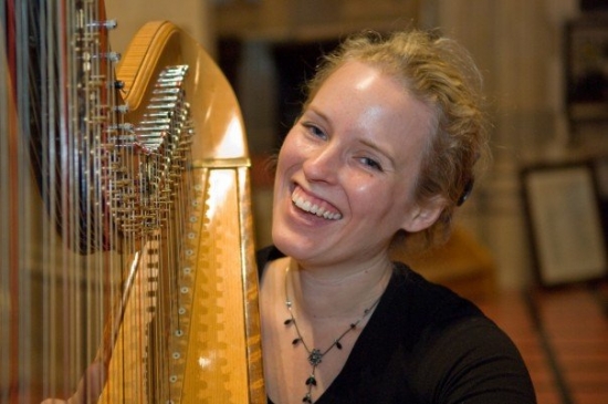 Harriet Adie - Harpist