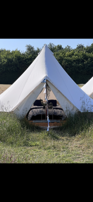 Guest bell tent accommodation