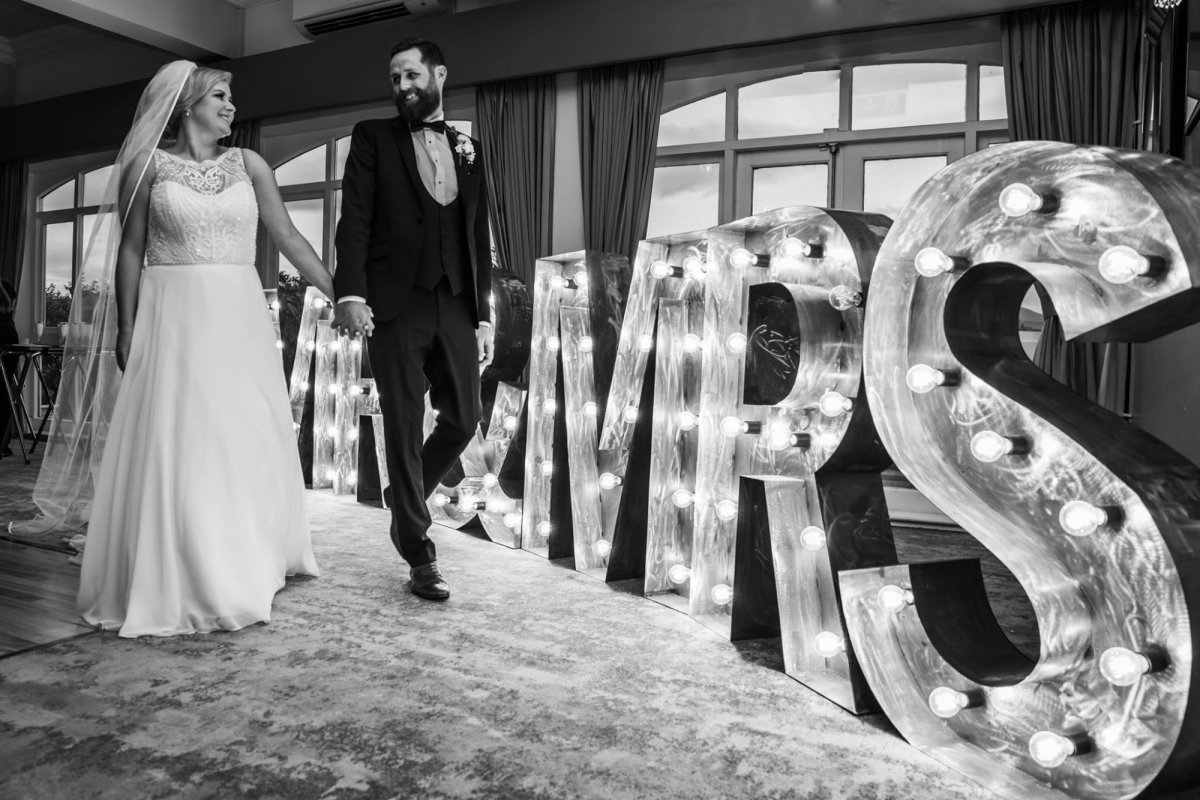 Mr & Mrs Lights 