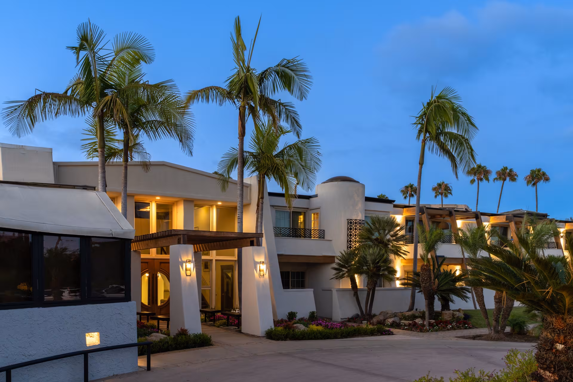 Winner Circle Resort