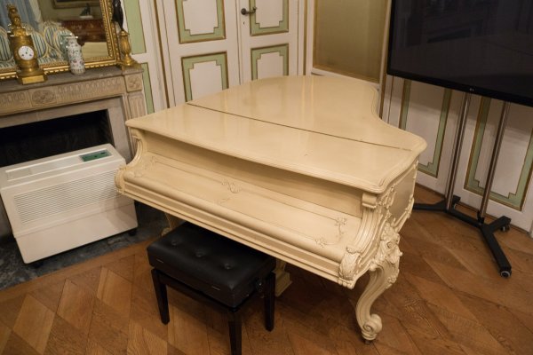The Baby Grand