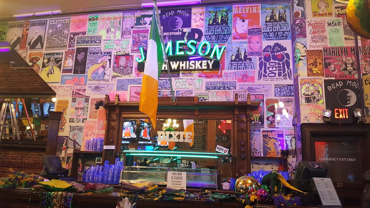 Wikimedia Commons photo for Dixie Tavern