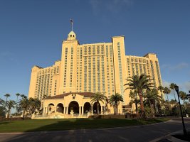 Wikimedia Commons photo for JW Marriott Resort