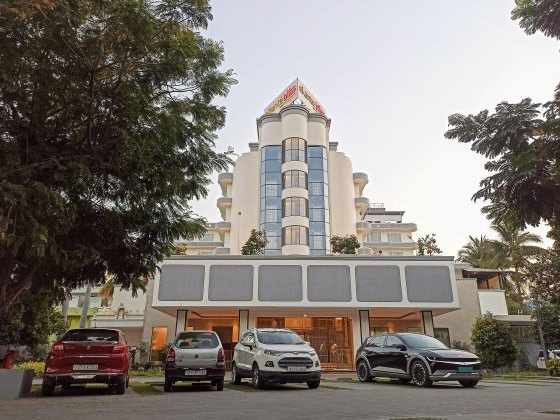 Hotel Bliss