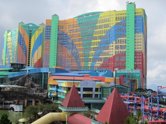 World Hotel