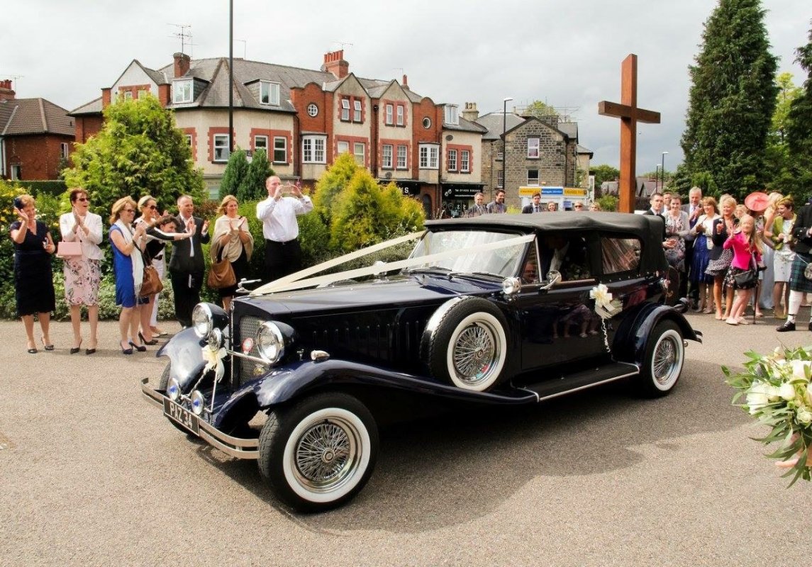 Aquarius Wedding Cars photo 8