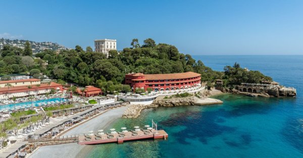 Monte-Carlo Beach