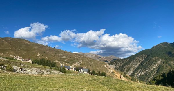 rifugio Becchi Rossi