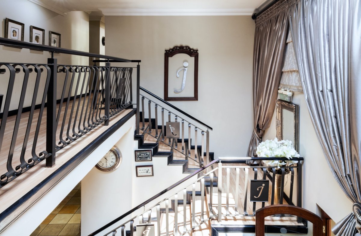 InnJoy Boutique Hotel