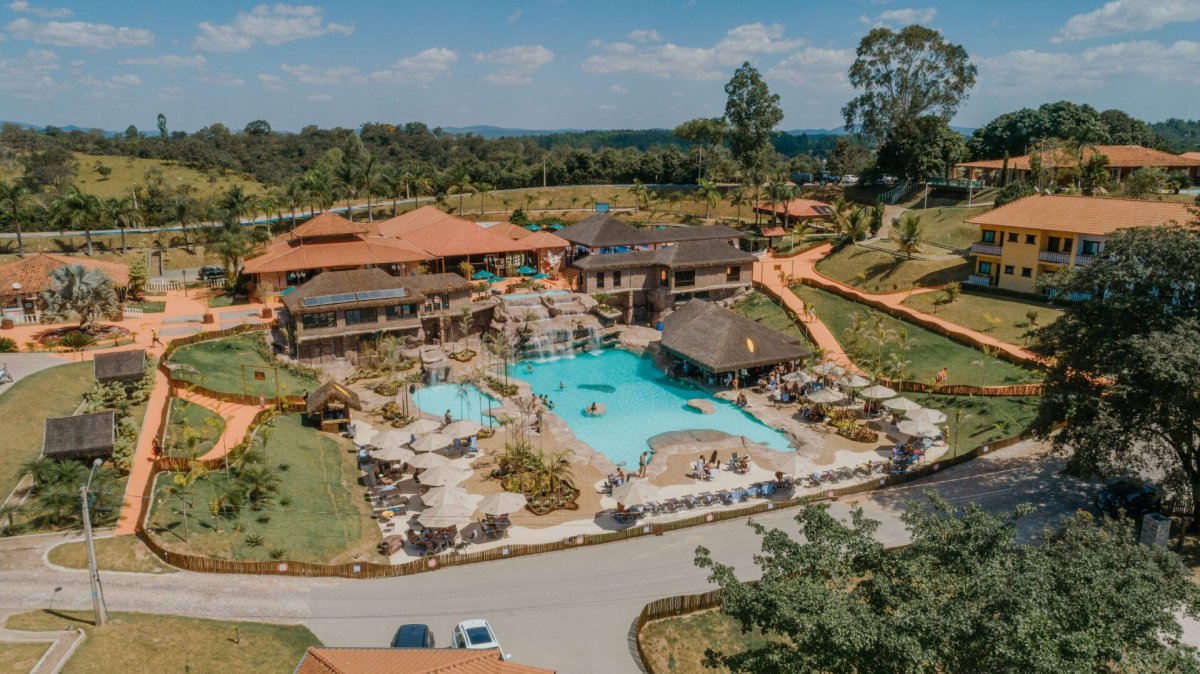 Parque do Avestruz resort hotel