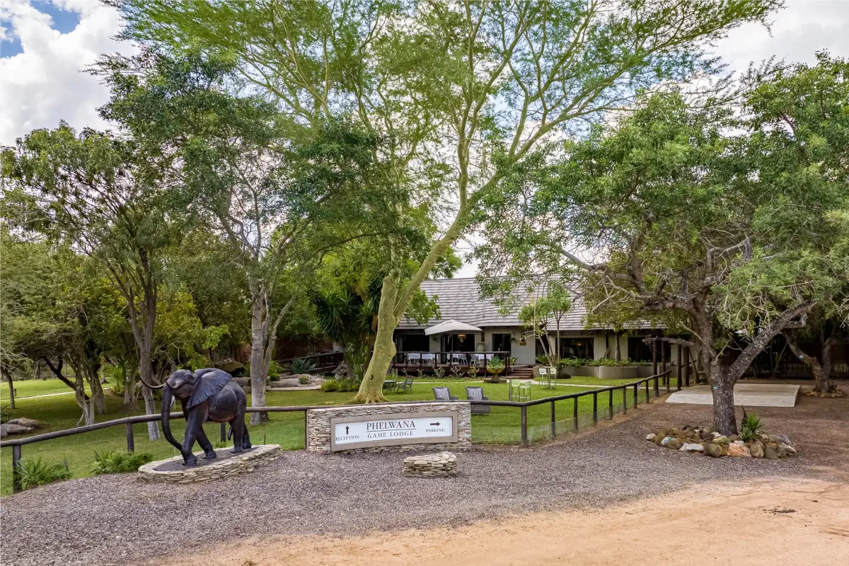 Phelwana Game Lodge