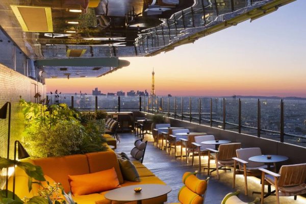 Pullman Paris Montparnasse Hotel