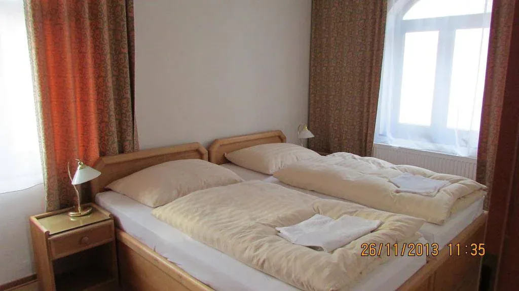 Photo from venue website