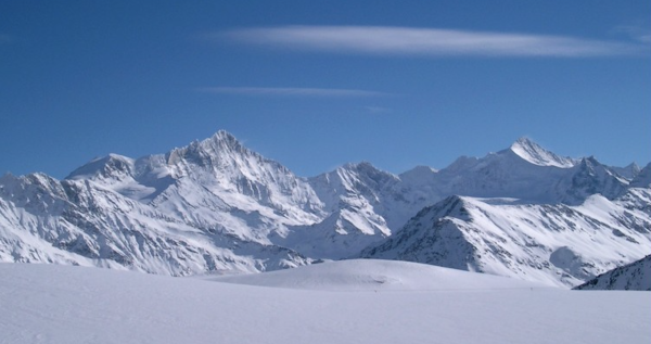 Tracuit Hut