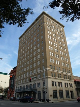 Redmont Hotel