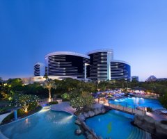 Wikimedia Commons photo for Grand Hyatt Dubai