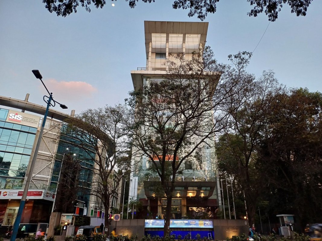 Wikimedia Commons photo for St Laurn Koregaon Park Pune