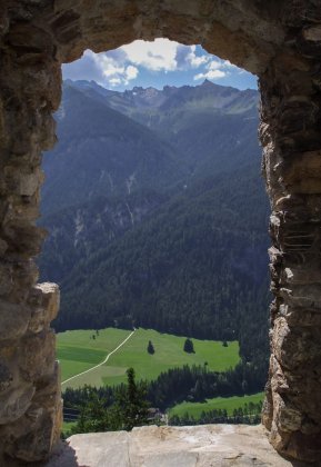 Belfort castle ruin