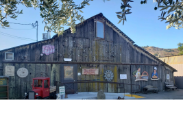 Photo from venue (owner permission confirmed)