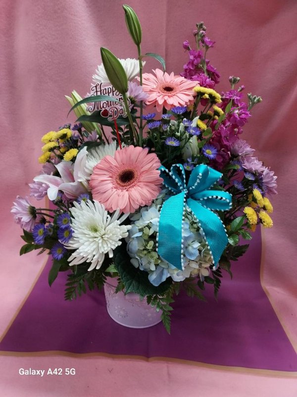 Flowers By Chazz