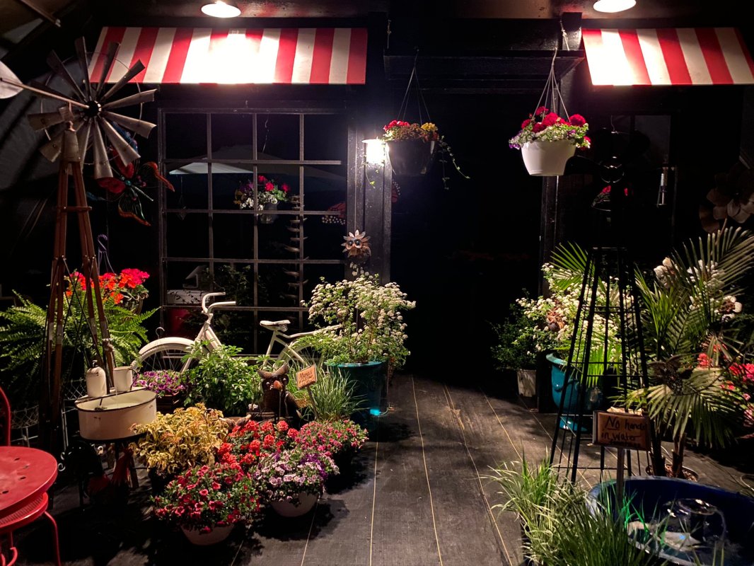 Country Girl Flowers and Catering