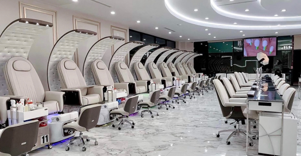 Relax Nails & Spa