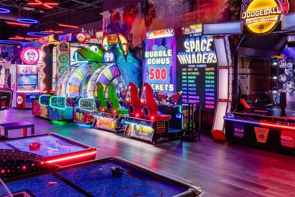 Bowlero Texas City