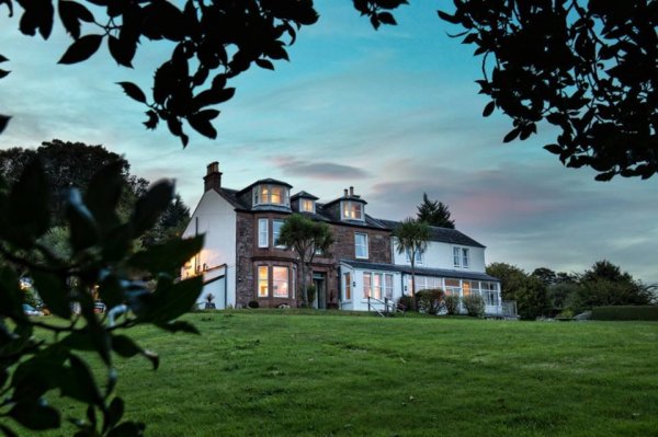 The Arran Lodge