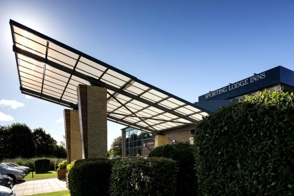 Sporting Lodge Inns