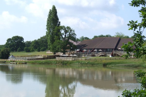 Lakeside Park Hotel