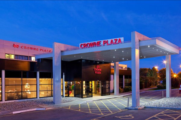 Crowne Plaza Manchester Airport