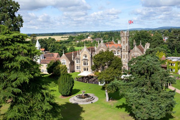 Oakley Court