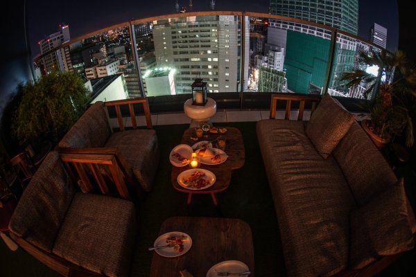 V Hotel, Curio Collection by Hilton
